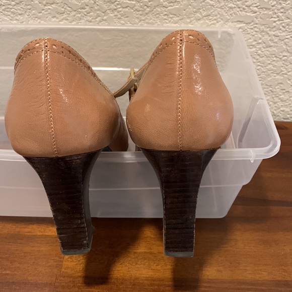 Tan classic high heel Mary Janes 3.5” - Picture 3 of 3